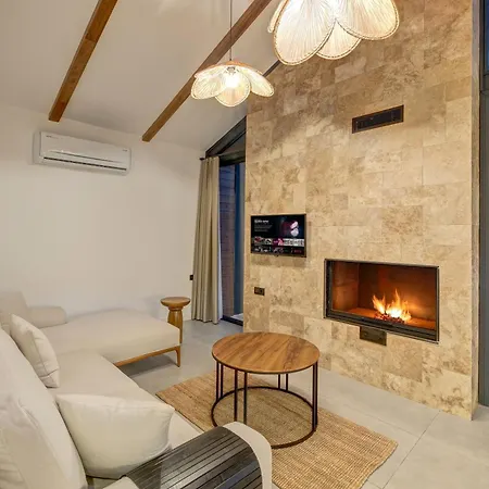 Rota Kilidonia Suites&villas Karaoz